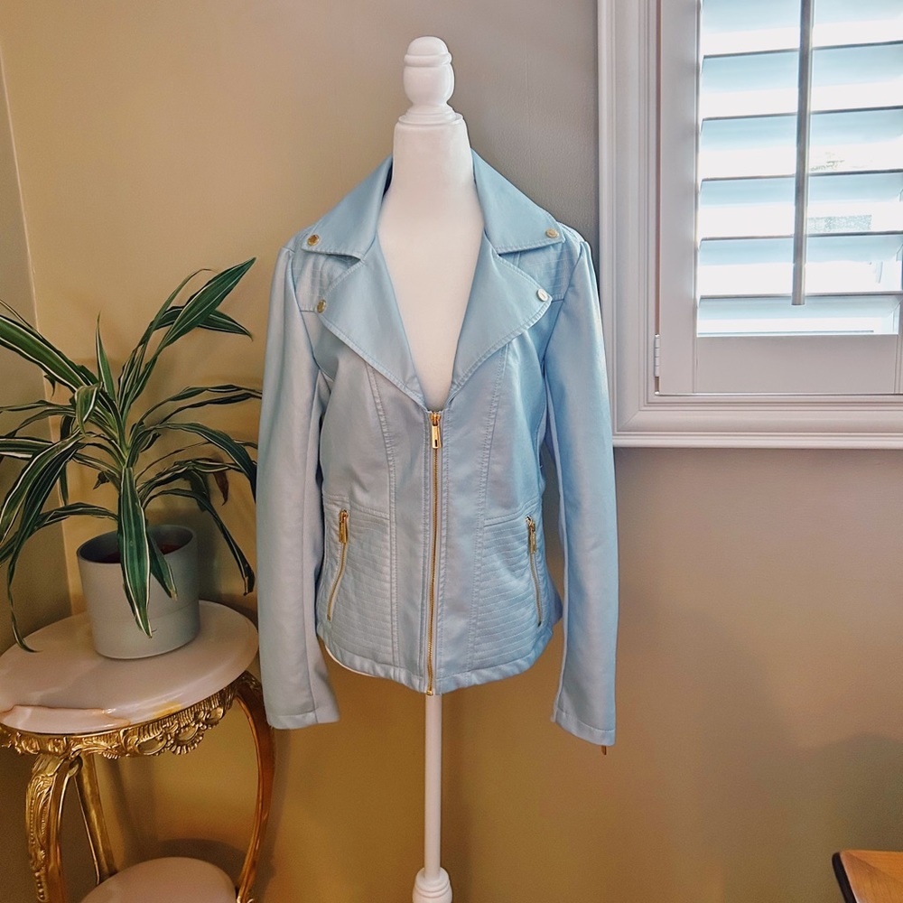 🌸SALE🌸 NWOT Kenneth Cole Baby Blue Faux Leather Motocross Jacket size M